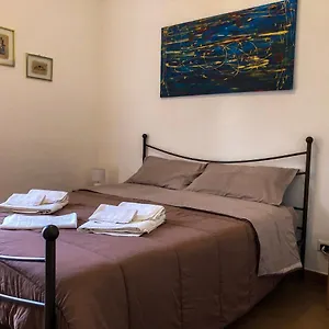 Royal - Center , Cefalu Italy